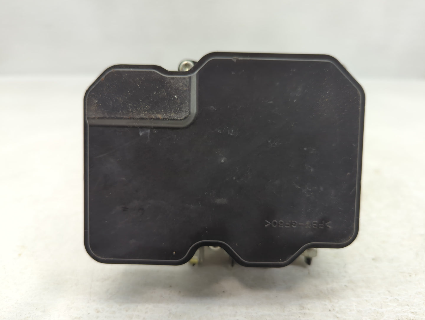 2017 Nissan Pathfinder ABS Pump Control Module Replacement P/N:47660 9P11D Fits OEM Used Auto Parts - Oemusedautoparts1.com