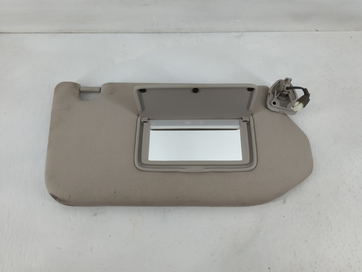 2013-2018 Nissan Pathfinder Sun Visor Shade Replacement Passenger Right Mirror Fits Fits 2013 2014 2015 2016 2017 2018 2019 