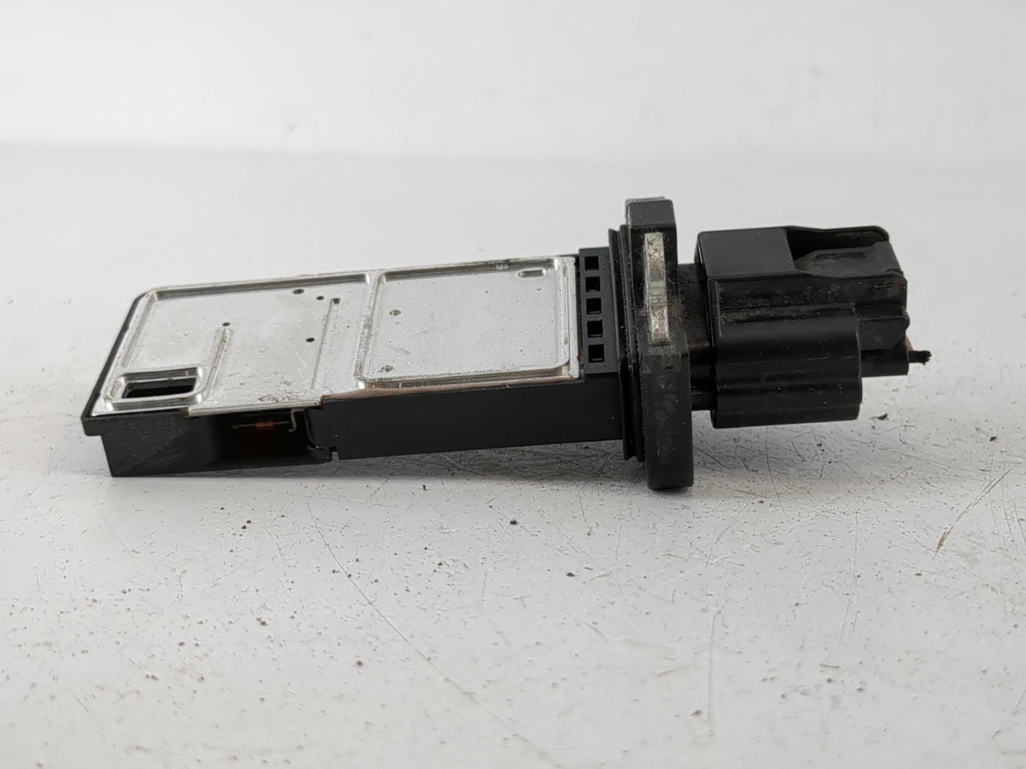 Nissan Pickup Mass Air Flow Meter Maf - Oemusedautoparts1.com