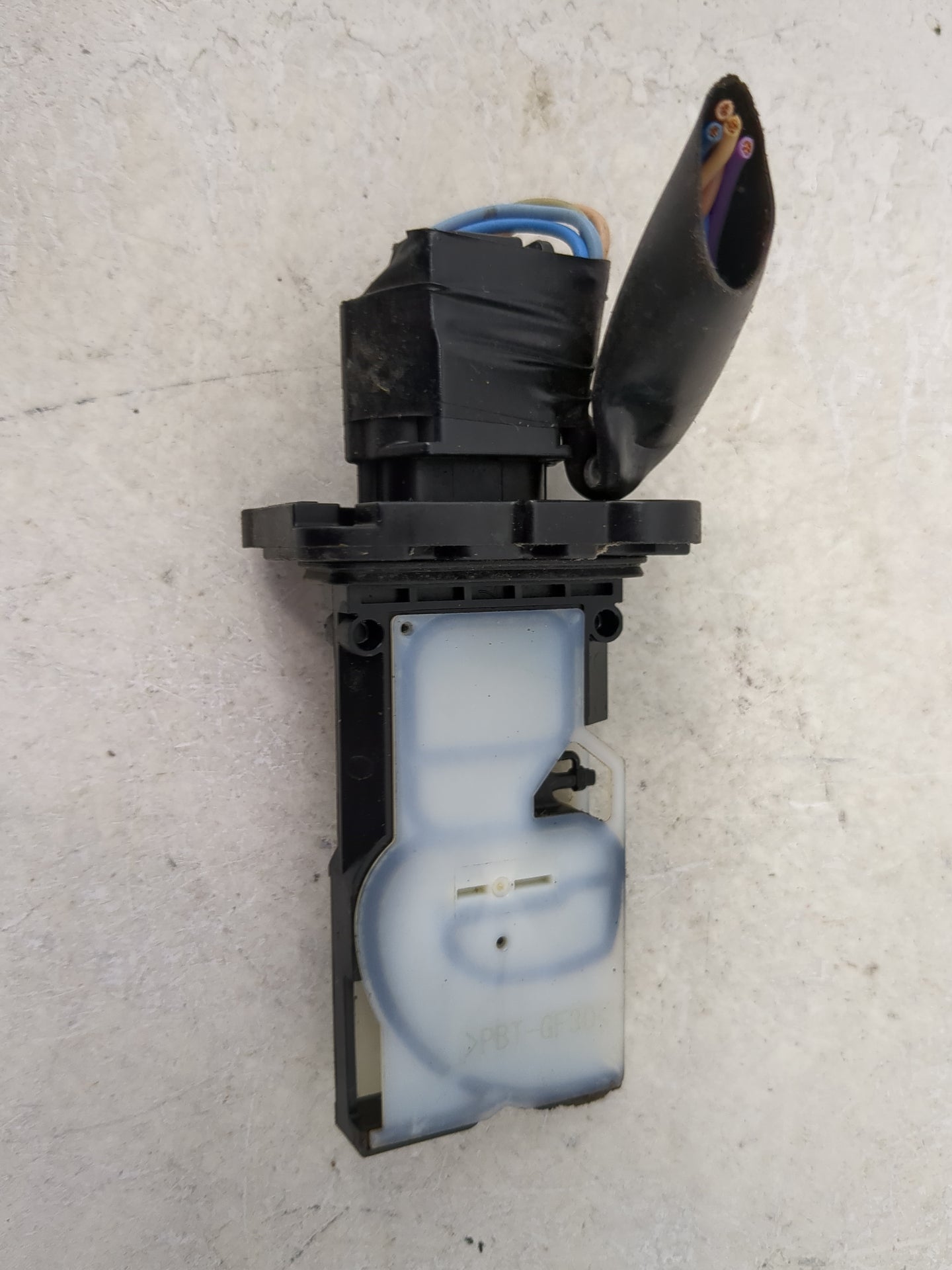 2017-2021 Nissan Qashqai Mass Air Flow Meter Maf 1486344 - Oemusedautoparts1.com
