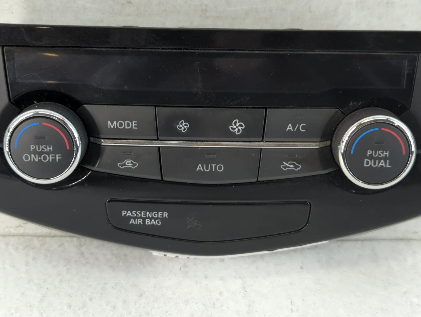 2017-2020 Nissan Rogue Climate Control Module Temperature AC/Heater Replacement P/N:27500 7FE0A Fits Fits 2017 2018 2019 202