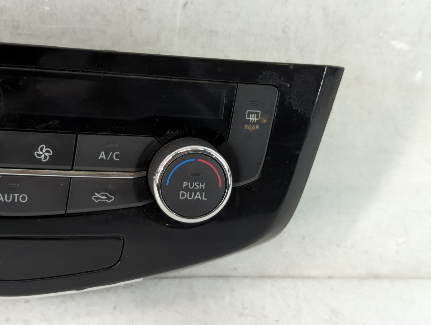 2017-2020 Nissan Rogue Climate Control Module Temperature AC/Heater Replacement P/N:27500 7FE0A Fits Fits 2017 2018 2019 202