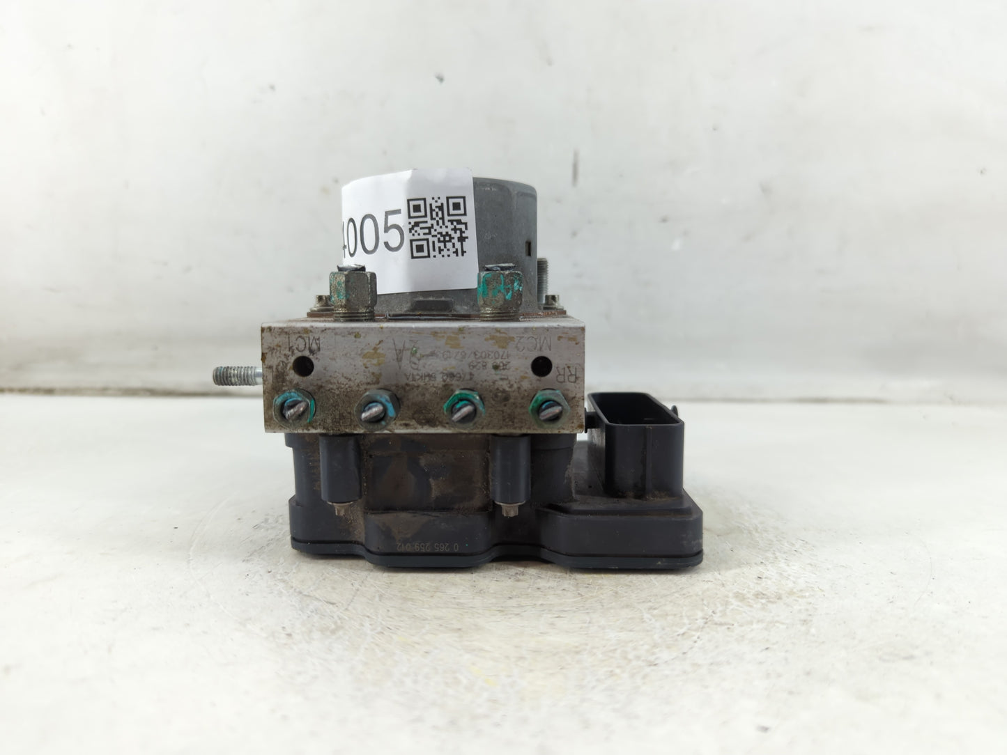 2017 Nissan Rogue ABS Pump Control Module Replacement P/N:47660 5HK1A Fits OEM Used Auto Parts - Oemusedautoparts1.com
