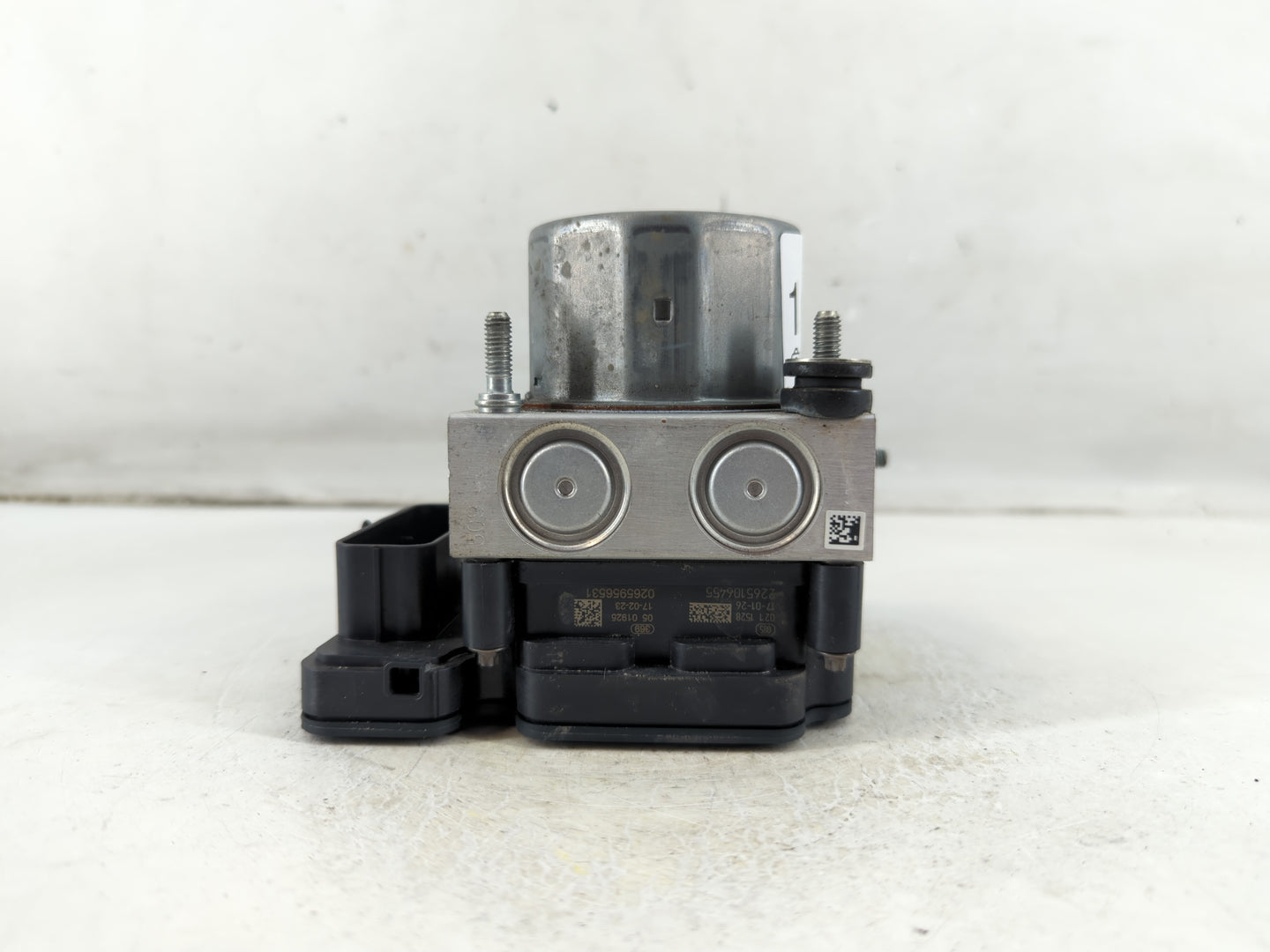 2017 Nissan Rogue ABS Pump Control Module Replacement P/N:47660 5HK1A Fits OEM Used Auto Parts - Oemusedautoparts1.com