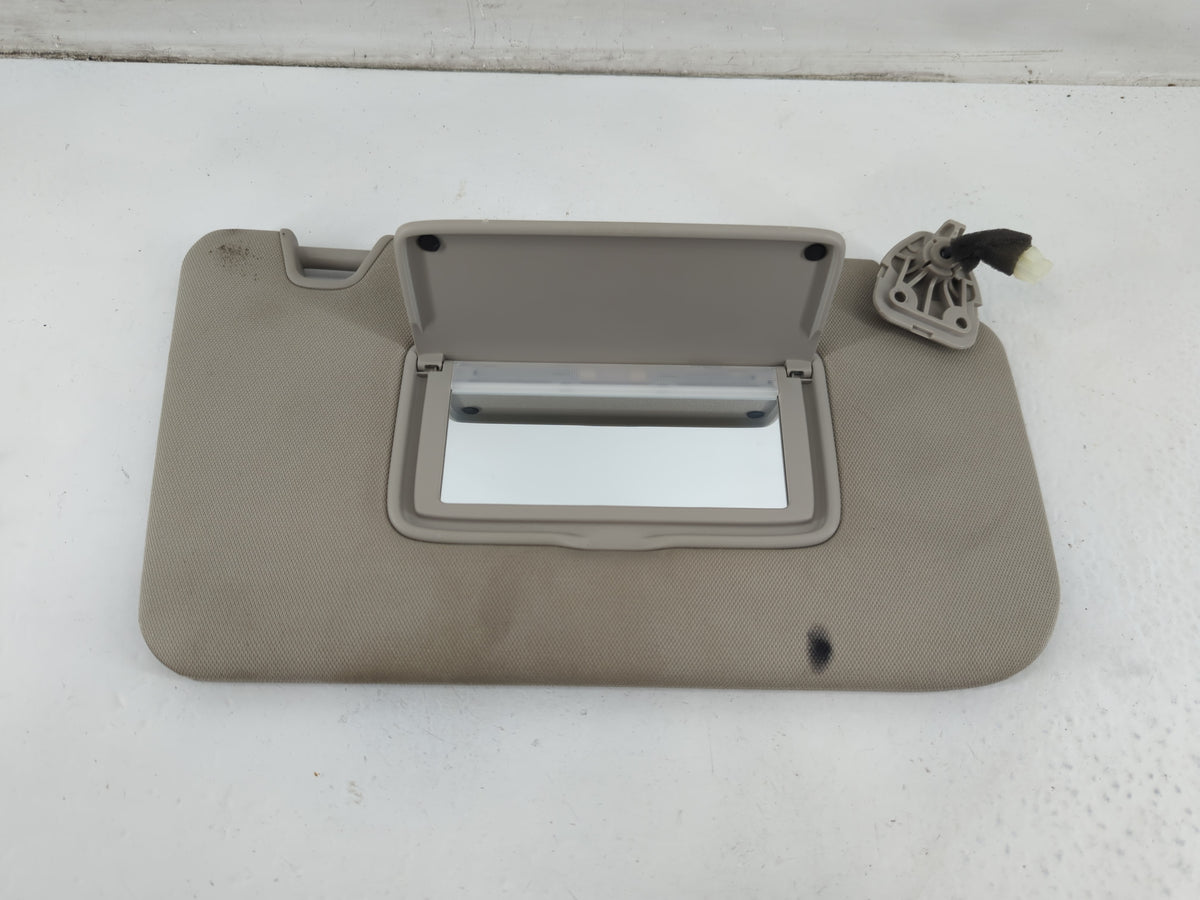 2014-2017 Nissan Rogue Sun Visor Shade Replacement Passenger Right Mirror Fits Fits 2014 2015 2016 2017 OEM Used Auto Parts 