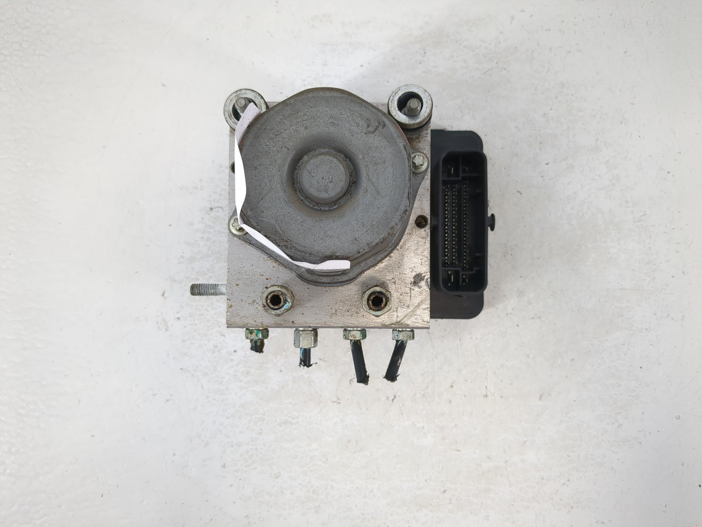 2017 Nissan Rogue ABS Pump Control Module Replacement P/N:47660 5HL2A Fits OEM Used Auto Parts - Oemusedautoparts1.com