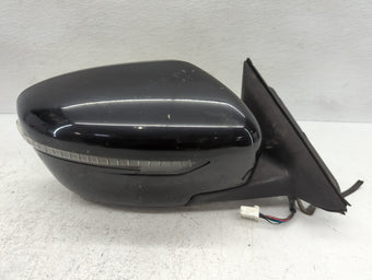 compare product 2017-2020 Nissan Rogue Passenger Side View Mirror - Right Door Mirror OEM Used