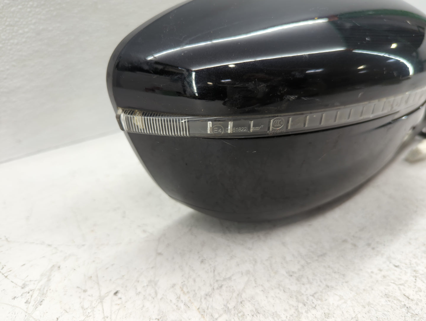 2017-2020 Nissan Rogue Passenger Side View Mirror - Right Door Mirror OEM Used - Oemusedautoparts1.com