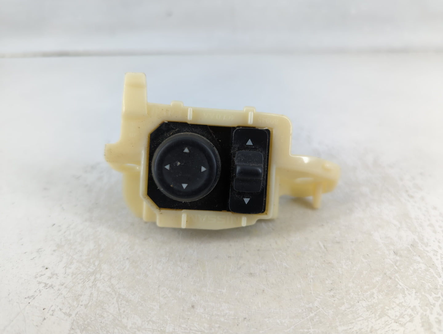 2016-2020 Nissan Rogue Master Power Window Switch Replacement Driver Side Left P/N:25401 4BA5A Fits OEM Used Auto Parts - Oe