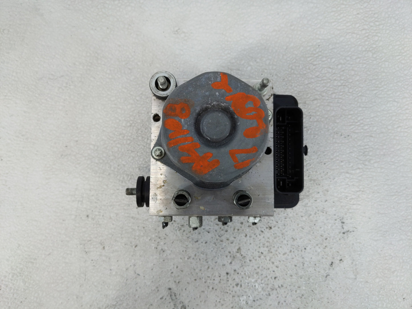 2017 Nissan Rogue ABS Pump Control Module Replacement P/N:47660 6FL0A 269 829 Fits OEM Used Auto Parts - Oemusedautoparts1.c