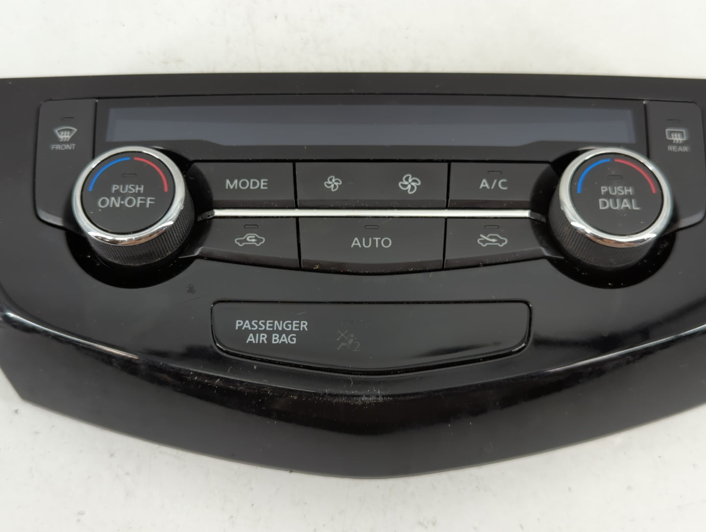 2017-2022 Nissan Rogue Climate Control Module Temperature AC/Heater Replacement P/N:27500 7FE0A Fits OEM Used Auto Parts - O