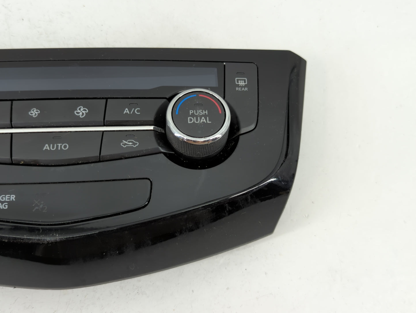 2017-2022 Nissan Rogue Climate Control Module Temperature AC/Heater Replacement P/N:27500 7FE0A Fits OEM Used Auto Parts - O