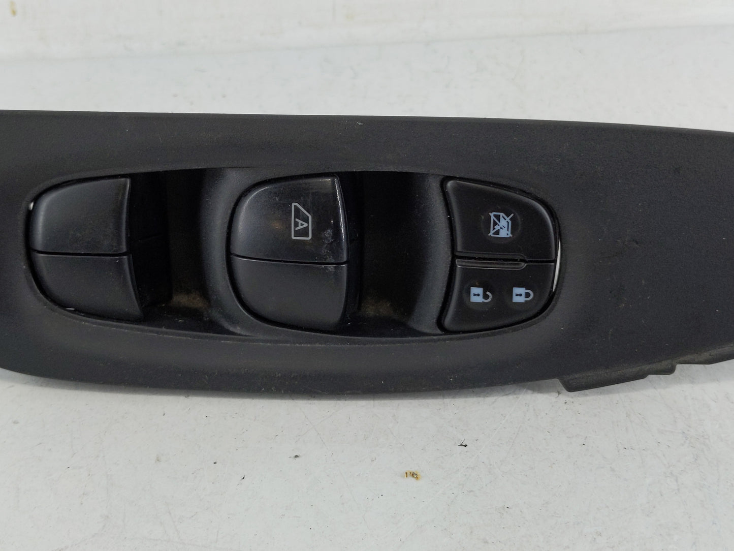 2016-2020 Nissan Rogue Master Power Window Switch Replacement Driver Side Left P/N:80961 6FK 25401 4BA5A Fits OEM Used Auto 