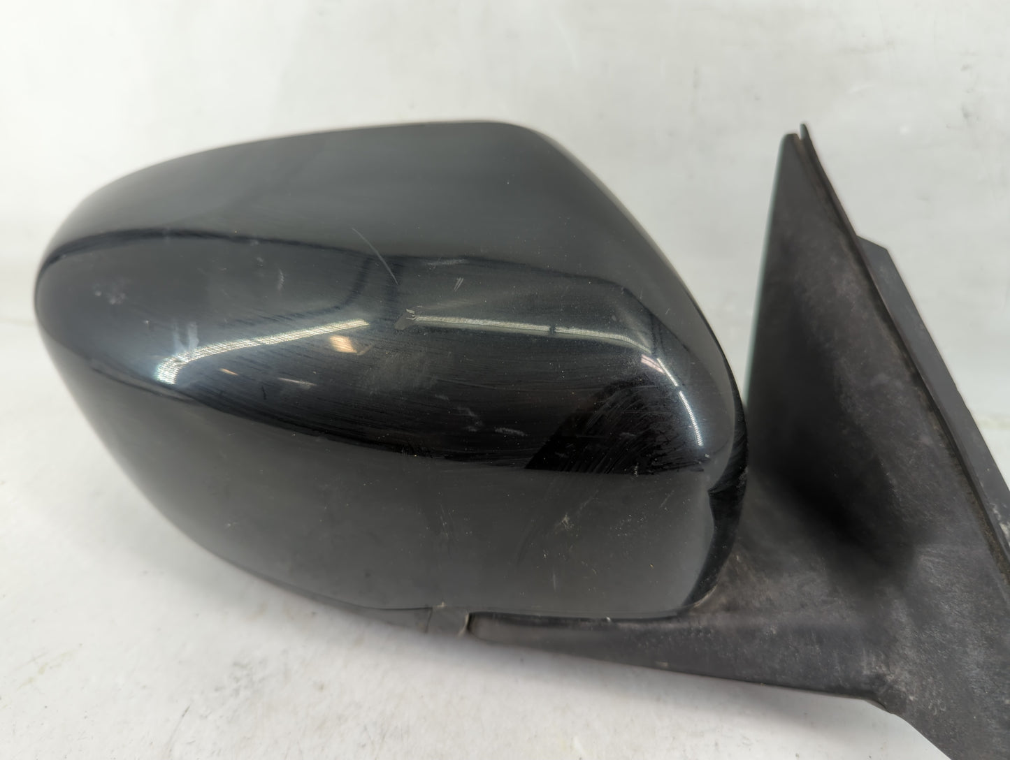 2016-2020 Nissan Rogue Passenger Side View Mirror - Right Door Mirror OEM Used - Oemusedautoparts1.com