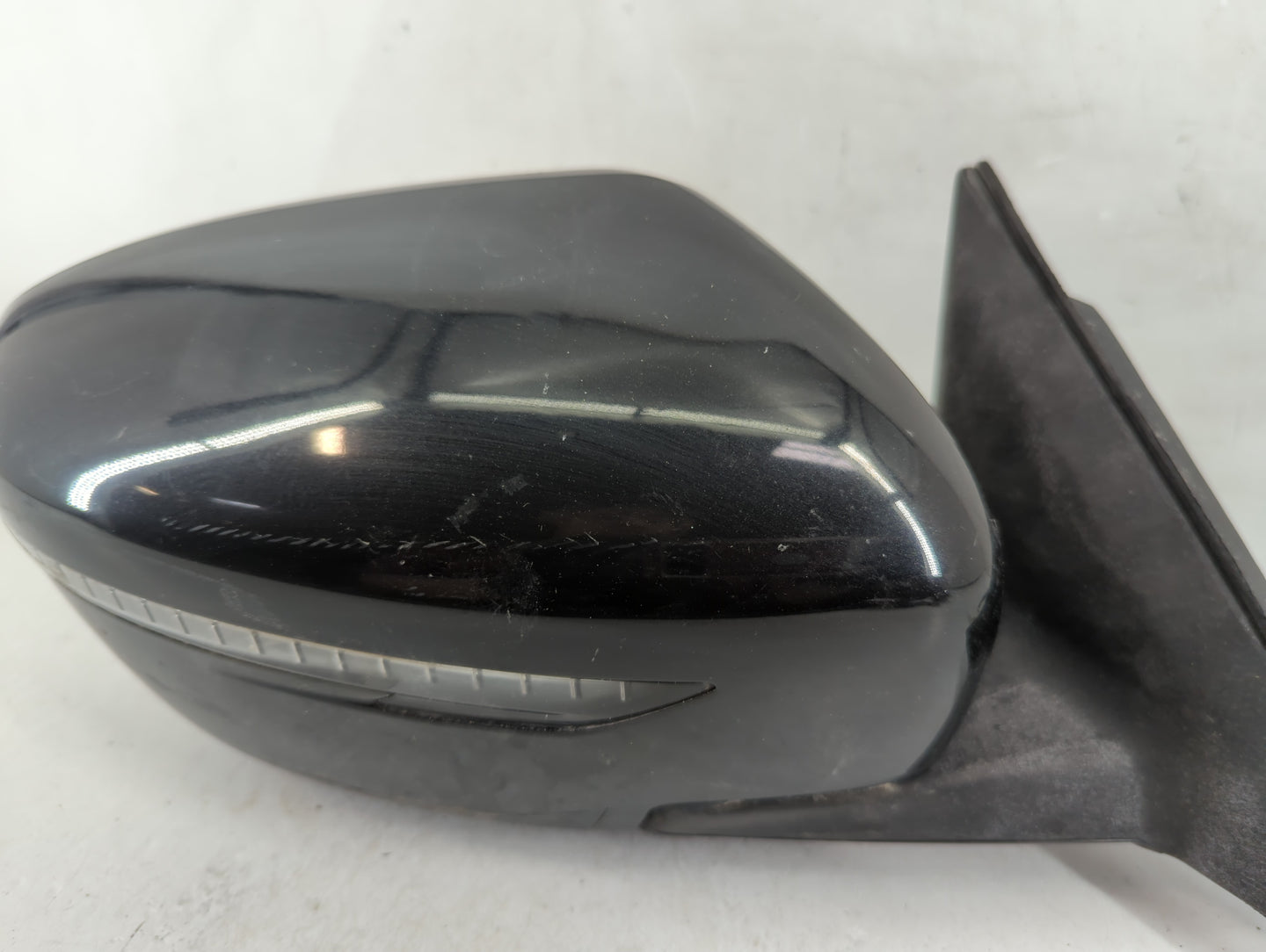 2017-2020 Nissan Rogue Passenger Side View Mirror - Right Door Mirror OEM Used - Oemusedautoparts1.com