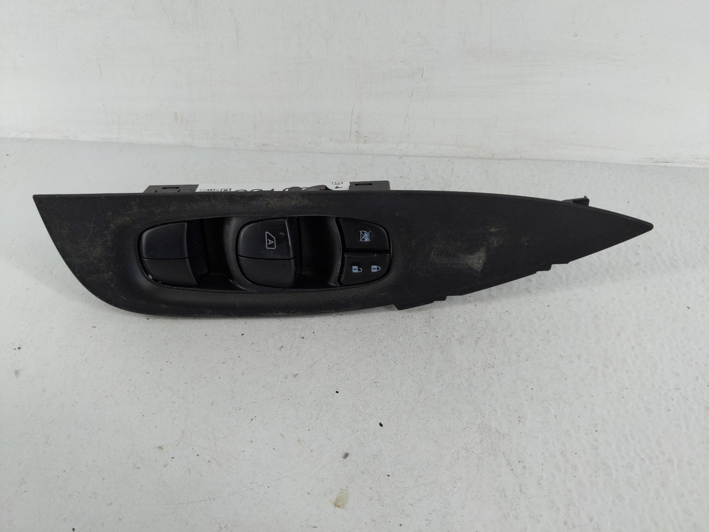 2017-2022 Nissan Rogue Master Power Window Switch Replacement Driver Side Left P/N:25401 6MA0C Fits OEM Used Auto Parts - Oe