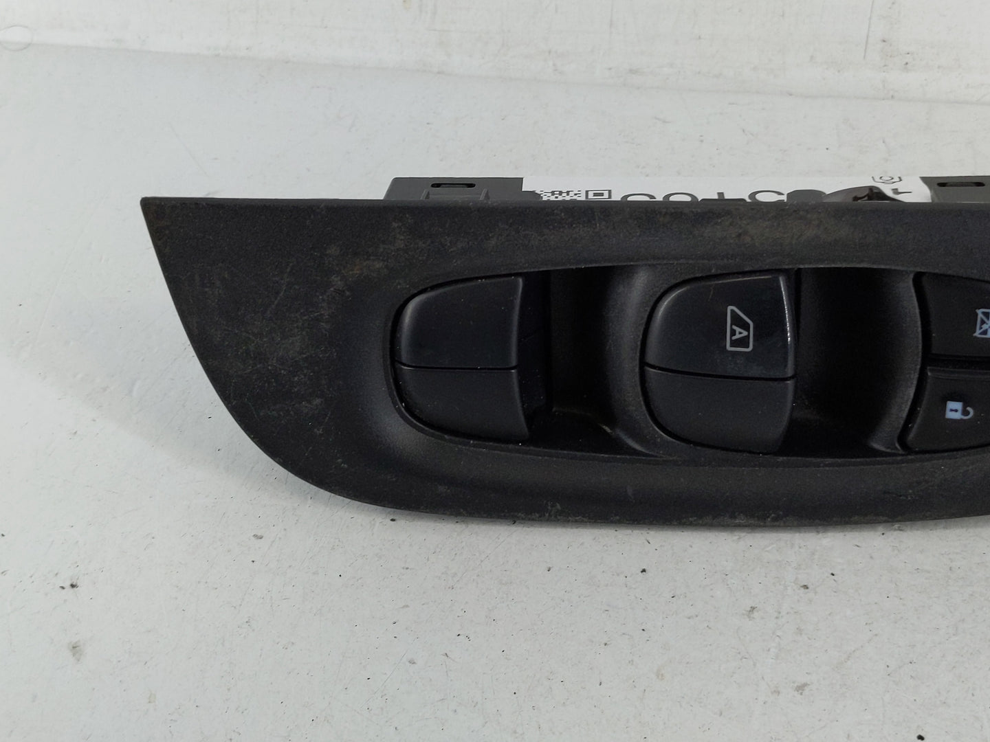 2017-2022 Nissan Rogue Master Power Window Switch Replacement Driver Side Left P/N:25401 6MA0C Fits OEM Used Auto Parts - Oe
