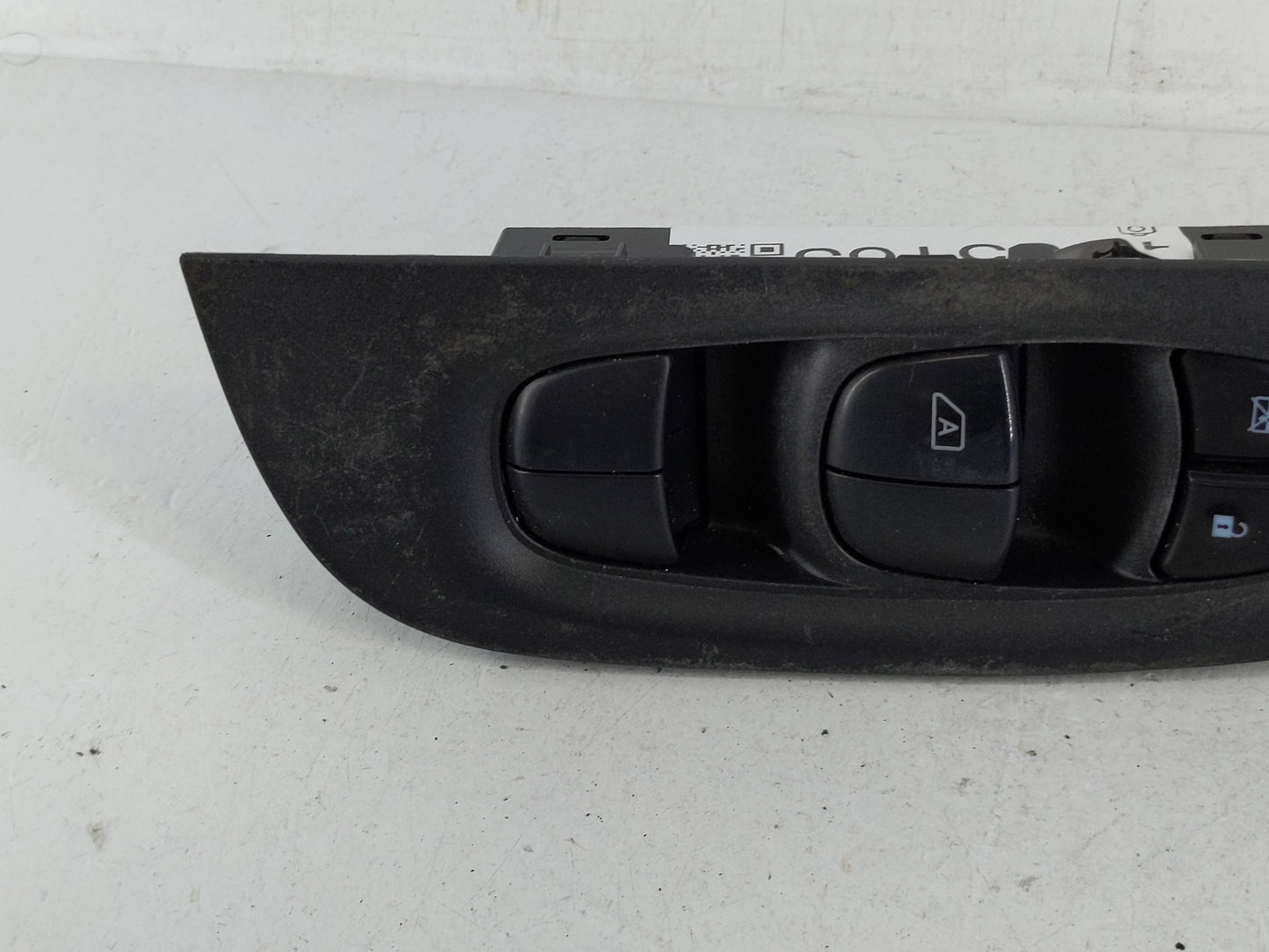 2017-2022 Nissan Rogue Master Power Window Switch Replacement Driver Side Left P/N:25401 6MA0C Fits OEM Used Auto Parts - Oe