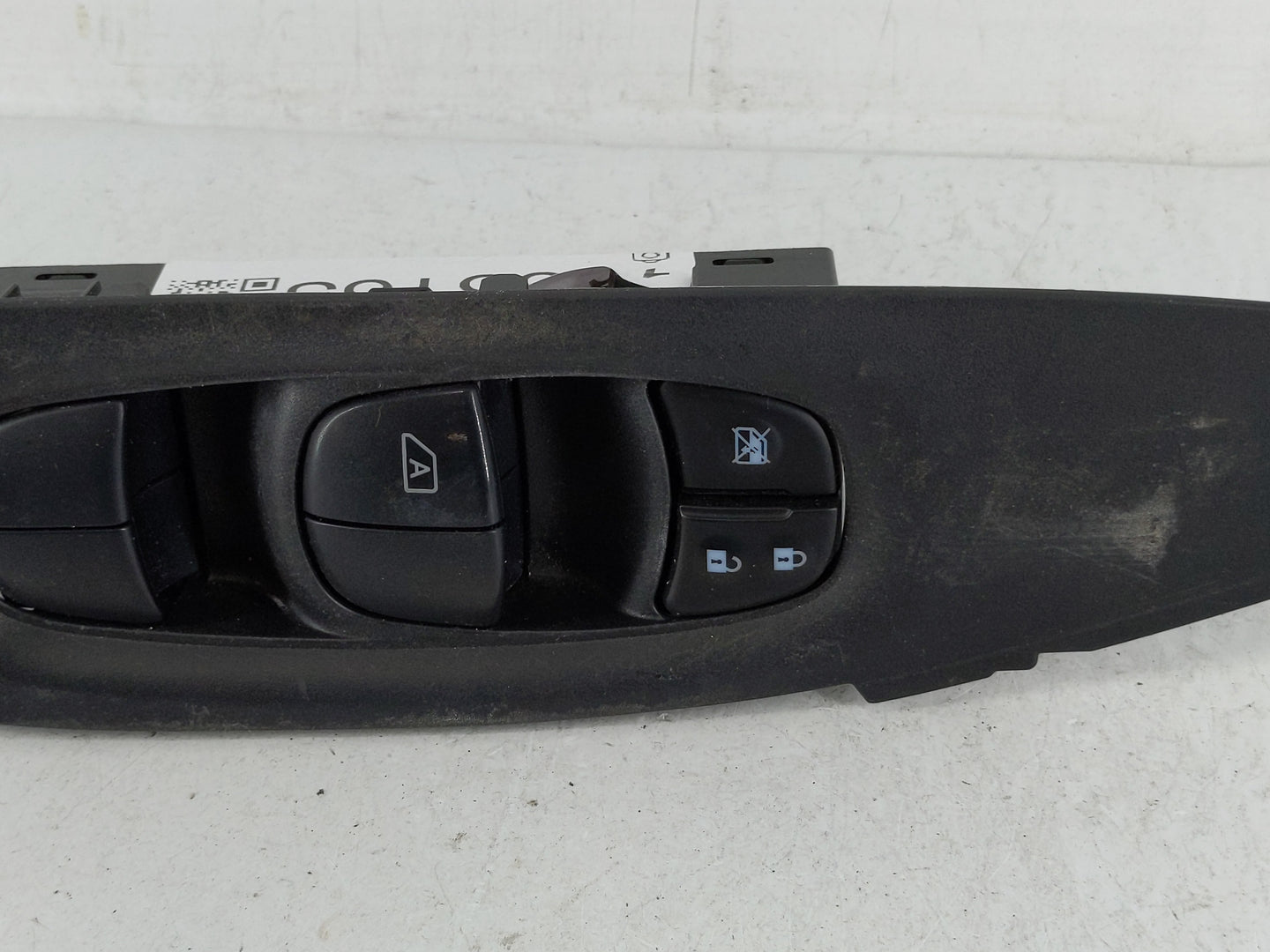 2017-2022 Nissan Rogue Master Power Window Switch Replacement Driver Side Left P/N:25401 6MA0C Fits OEM Used Auto Parts - Oe