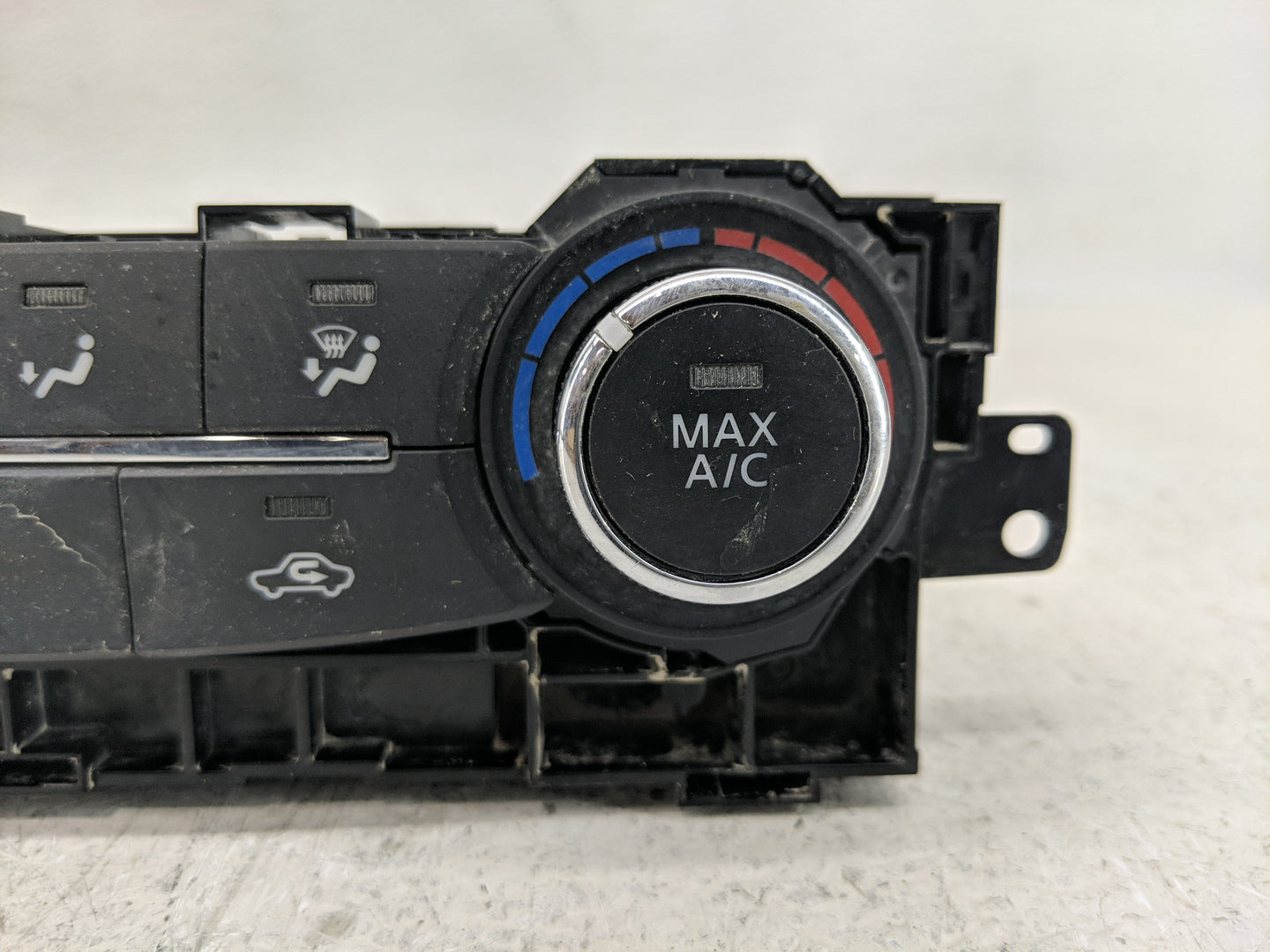 2017-2022 Nissan Rogue Climate Control Module Temperature AC/Heater Replacement P/N:275007FA0A Fits OEM Used Auto Parts - Oe