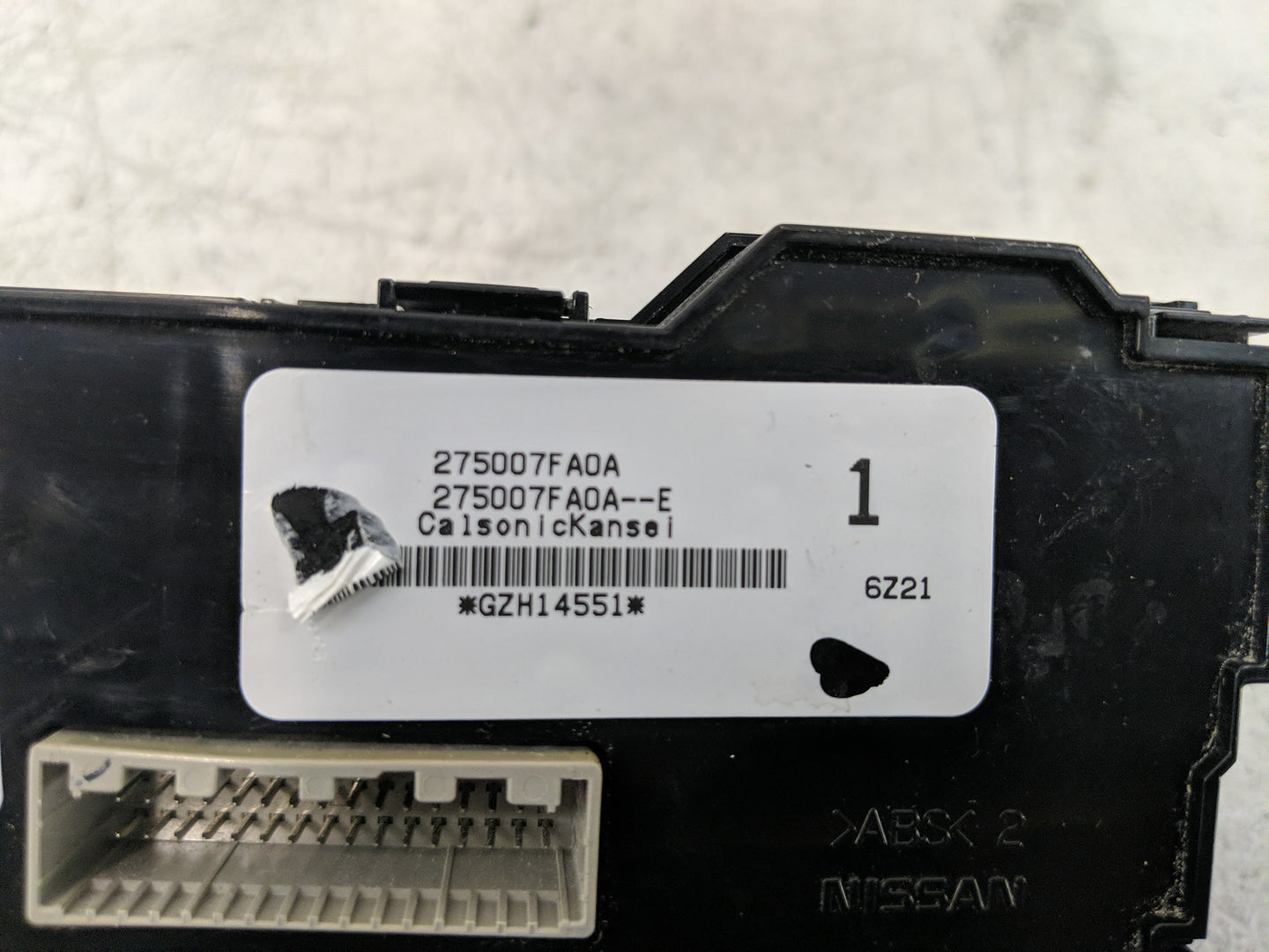 2017-2022 Nissan Rogue Climate Control Module Temperature AC/Heater Replacement P/N:275007FA0A Fits OEM Used Auto Parts - Oe