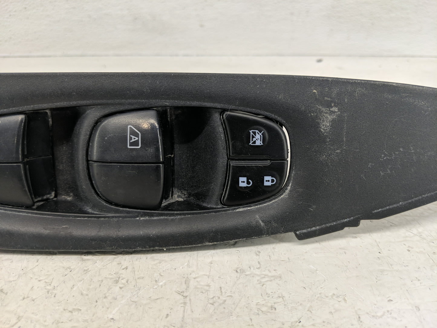 2016-2020 Nissan Rogue Master Power Window Switch Replacement Driver Side Left P/N:25401 4BA5A Fits OEM Used Auto Parts - Oe