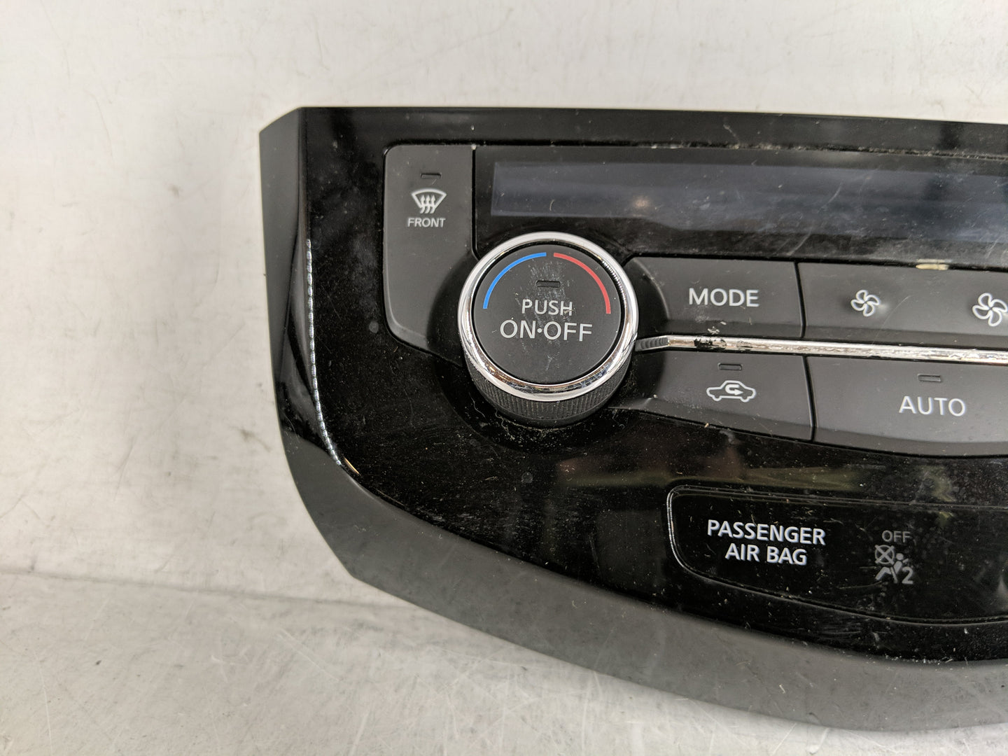 2017-2020 Nissan Rogue Climate Control Module Temperature AC/Heater Replacement P/N:27500 7FE0A Fits Fits 2017 2018 2019 202