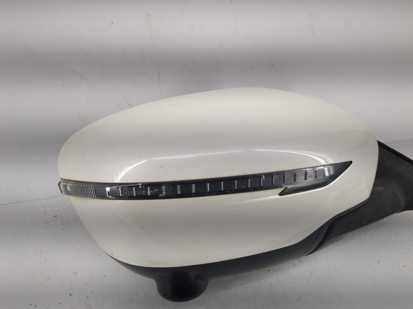 2017-2020 Nissan Rogue Side Mirror Replacement Passenger Right View Door Mirror P/N:E4034237 Fits Fits 2017 2018 2019 2020 O