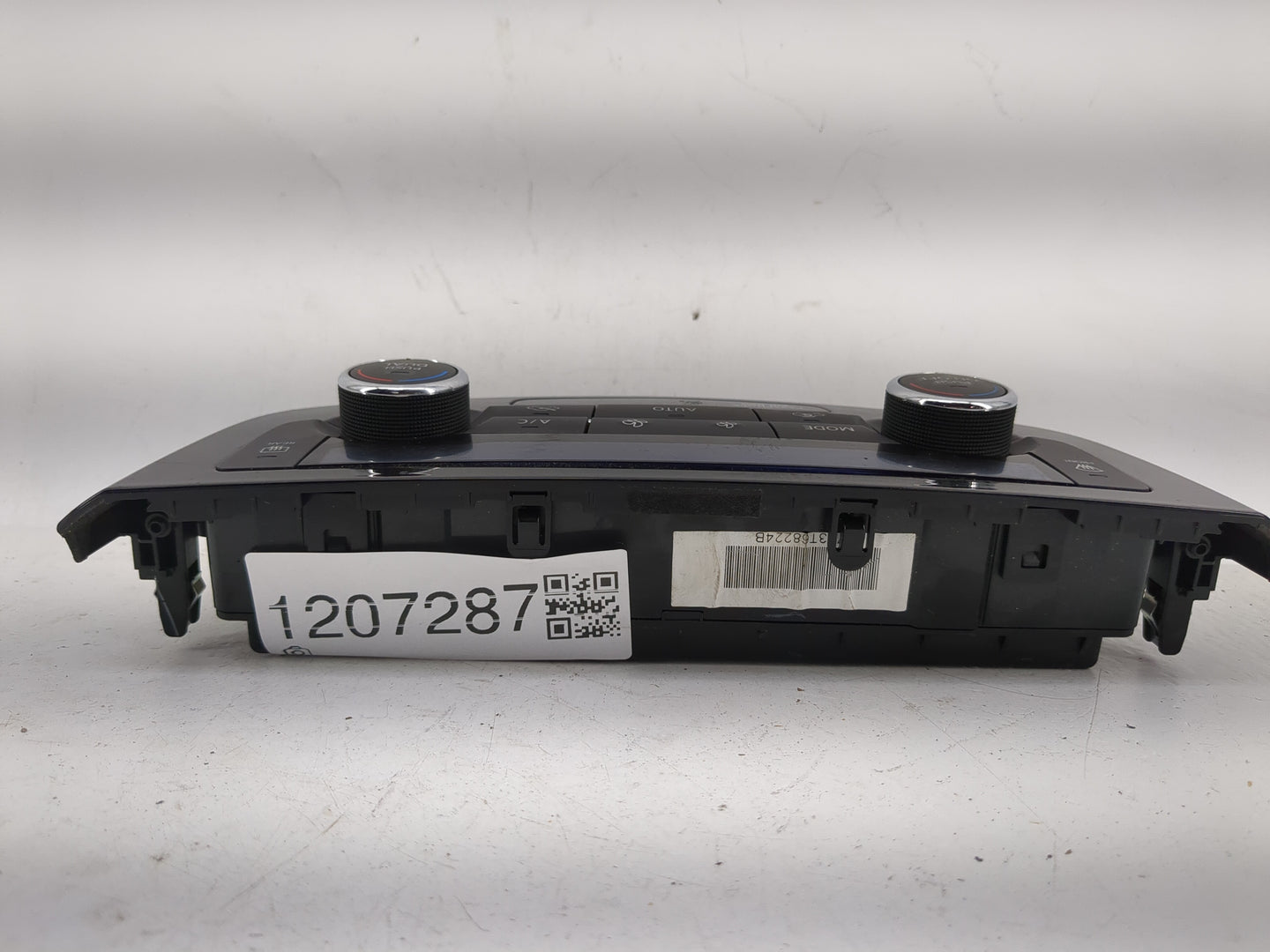 2017-2020 Nissan Rogue Climate Control Module Temperature AC/Heater Replacement Fits Fits 2017 2018 2019 2020 OEM Used Auto 