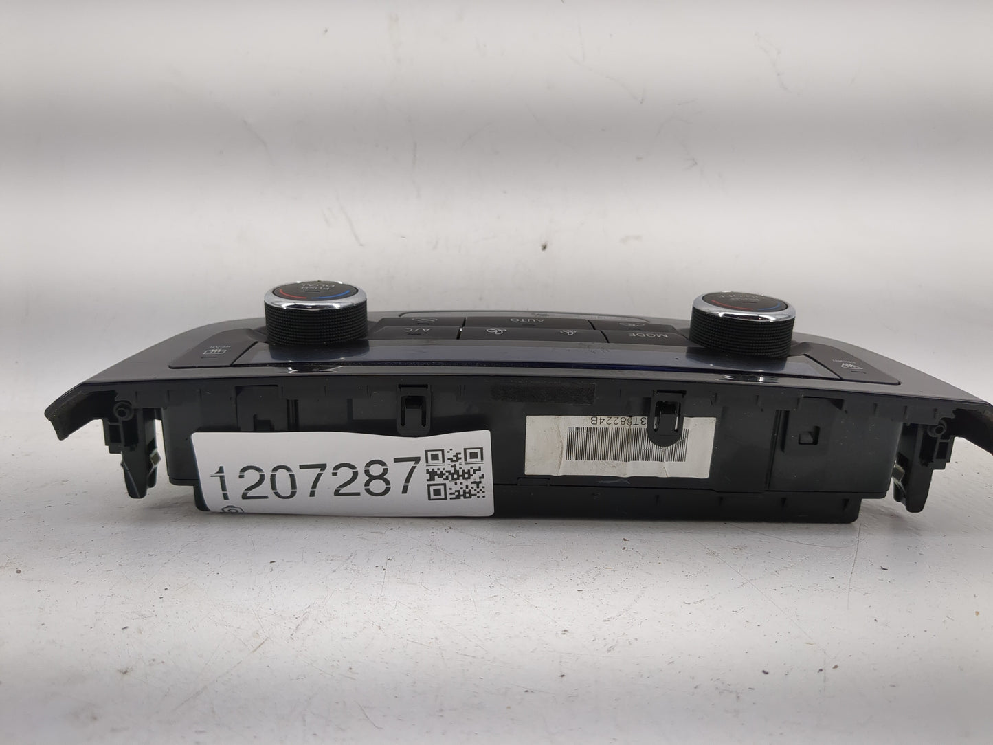 2017-2020 Nissan Rogue Climate Control Module Temperature AC/Heater Replacement Fits Fits 2017 2018 2019 2020 OEM Used Auto 