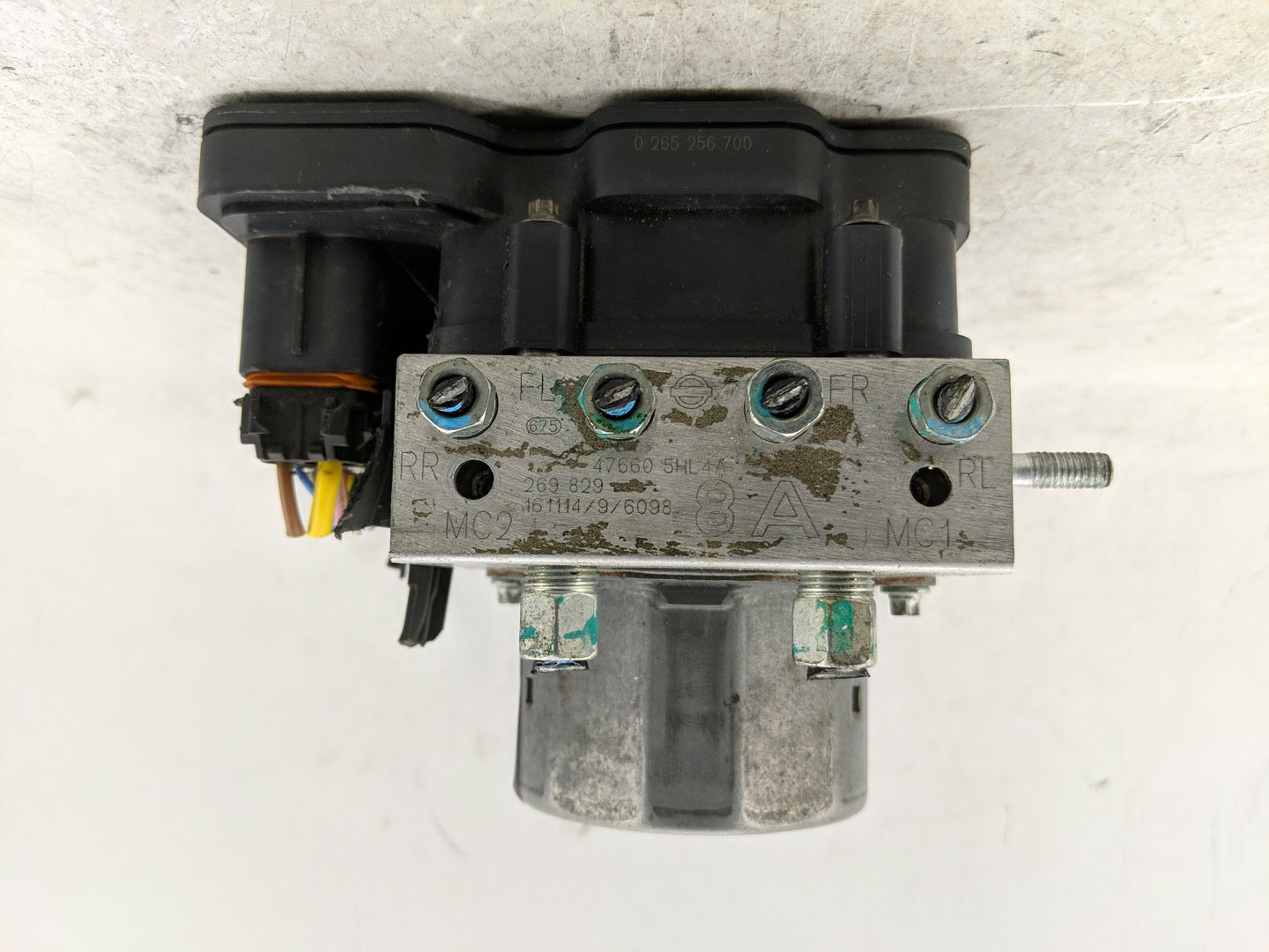 2015-2016 Nissan Rogue ABS Pump Control Module Replacement P/N:47660 5HL4A Fits Fits 2015 2016 OEM Used Auto Parts - Oemused