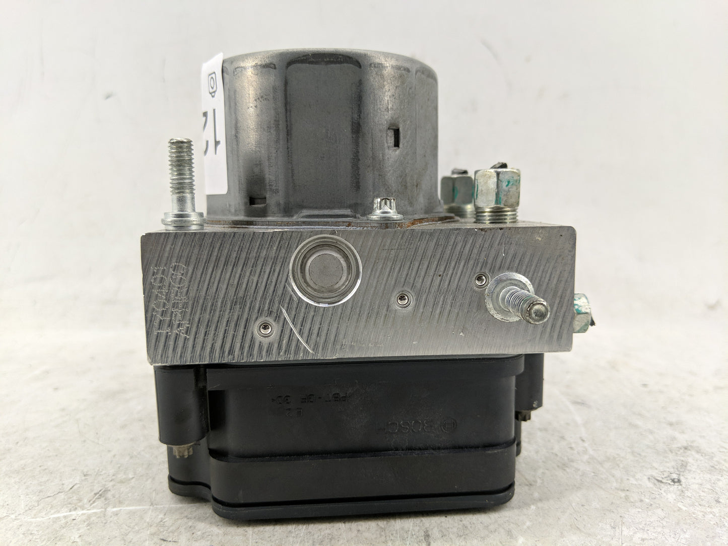 2015-2016 Nissan Rogue ABS Pump Control Module Replacement P/N:47660 5HL4A Fits Fits 2015 2016 OEM Used Auto Parts - Oemused