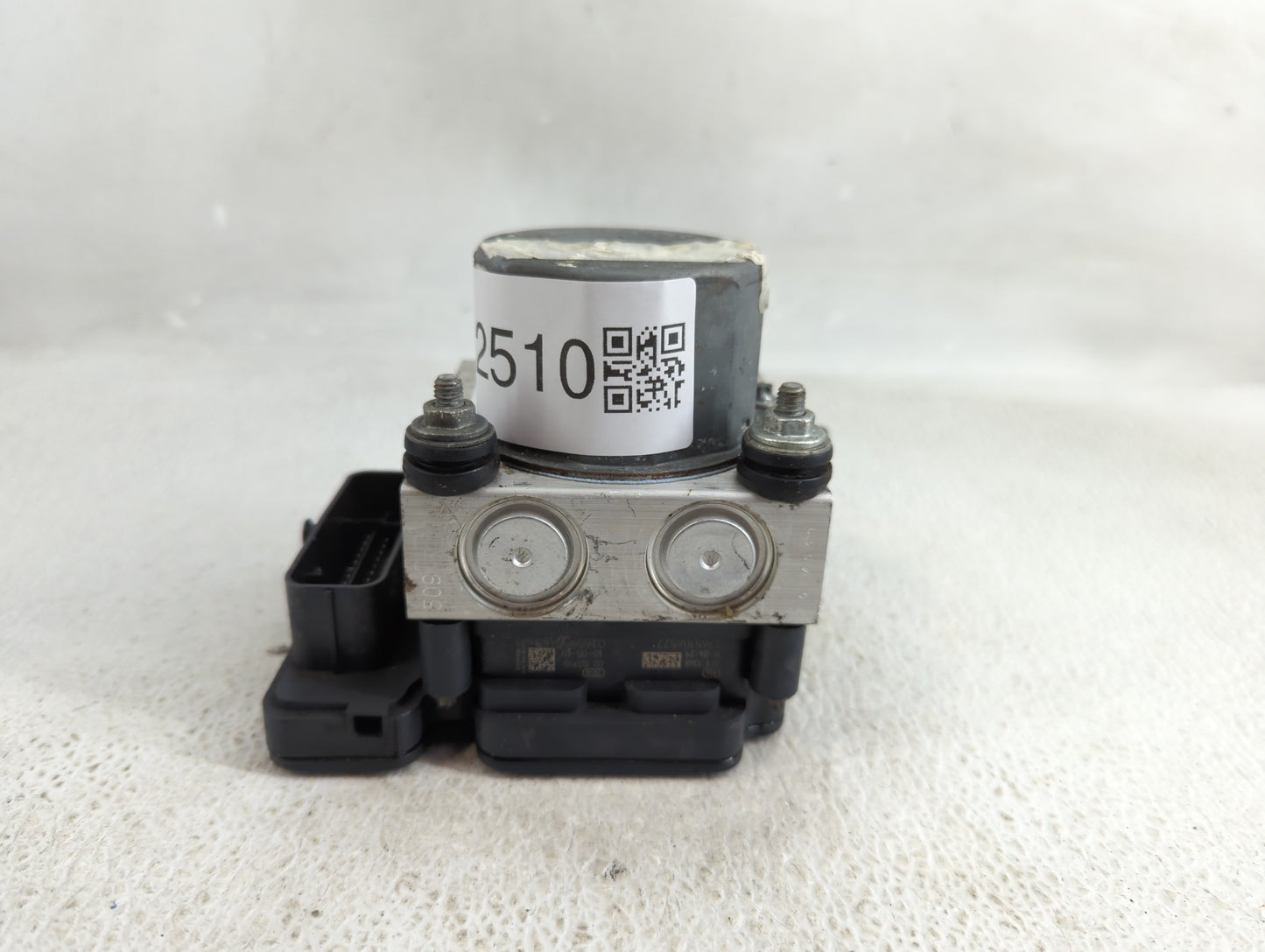 2017 Nissan Rogue ABS Pump Control Module Replacement P/N:47660 4BF0A Fits OEM Used Auto Parts - Oemusedautoparts1.com