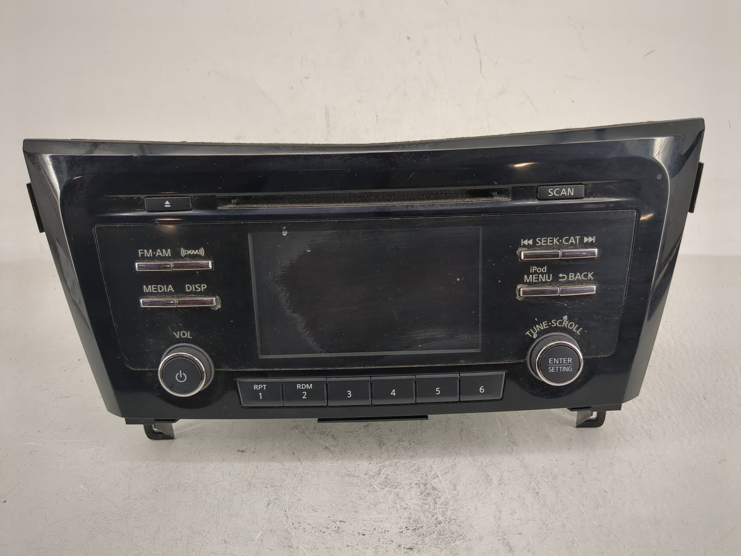 2017 Nissan Rogue Radio AM FM Cd Player Receiver Replacement P/N:28185 6FL0A Fits OEM Used Auto Parts - Oemusedautoparts1.co