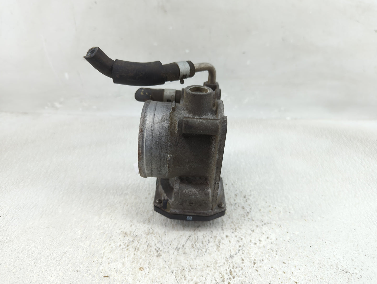 2017-2019 Nissan Rogue Throttle Body P/N:4BA60-01 H 3TA60-01 B Fits Fits 2017 2018 2019 OEM Used Auto Parts - Oemusedautopar