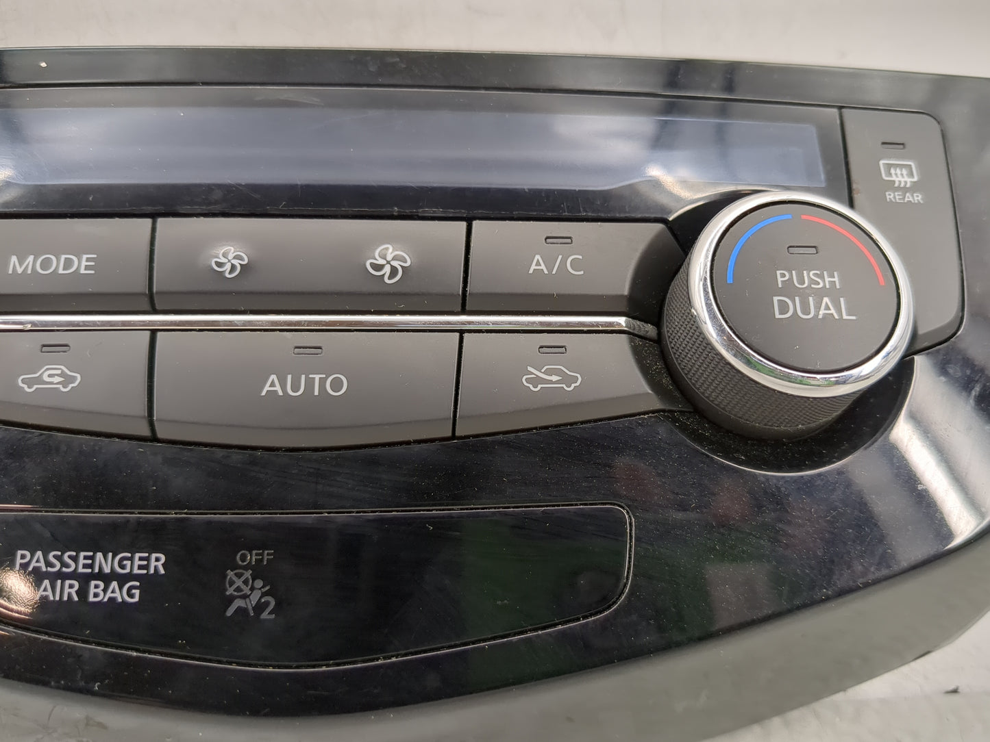2017-2020 Nissan Rogue Climate Control Module Temperature AC/Heater Replacement P/N:27500 6MA0A Fits Fits 2017 2018 2019 202