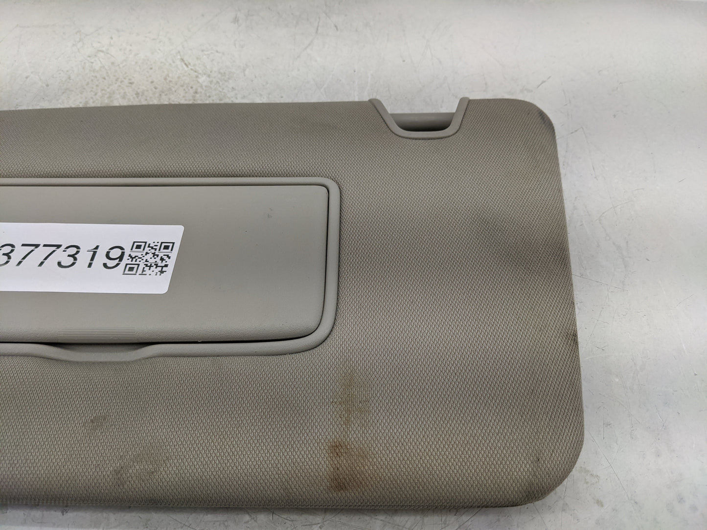 2017 Nissan Rogue Sun Visor Shade Replacement Driver Left Mirror Fits OEM Used Auto Parts - Oemusedautoparts1.com