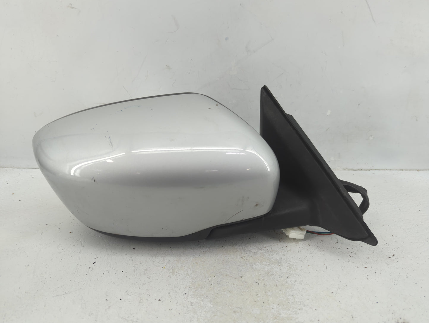 2016-2017 Nissan Rogue Passenger Side View Mirror - Right Door Mirror OEM Used - Oemusedautoparts1.com