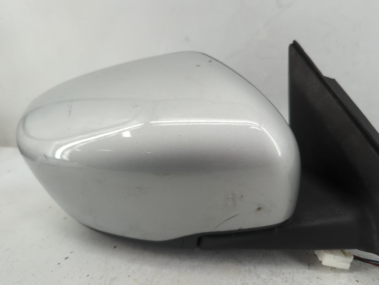 2016-2017 Nissan Rogue Passenger Side View Mirror - Right Door Mirror OEM Used - Oemusedautoparts1.com