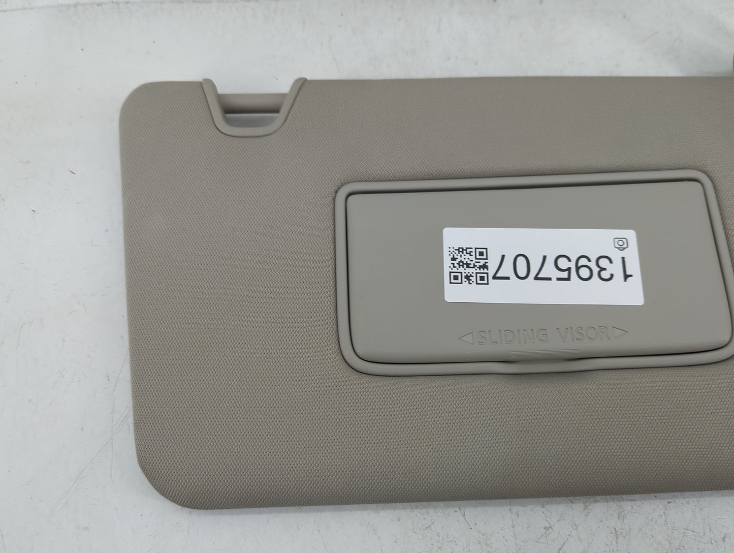 2017 Nissan Rogue Sun Visor Shade Replacement Passenger Right Mirror Fits OEM Used Auto Parts - Oemusedautoparts1.com