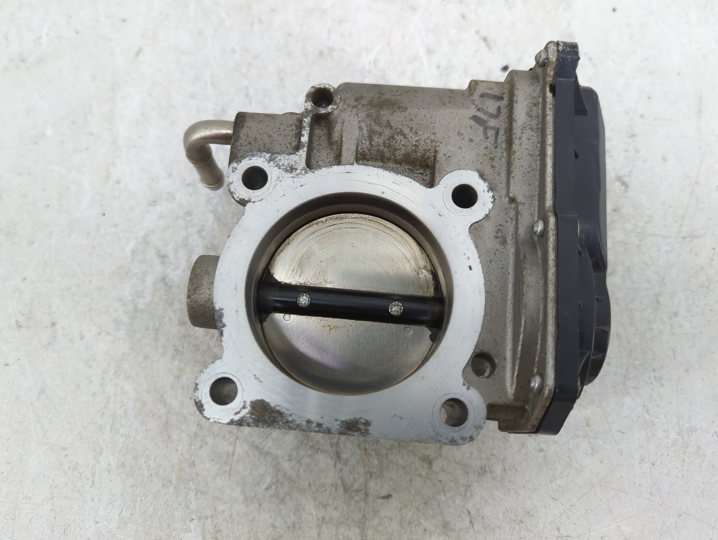 2014-2020 Nissan Rogue Throttle Body Fits Fits 2013 2014 2015 2016 2017 2018 2019 2020 OEM Used Auto Parts - Oemusedautopart