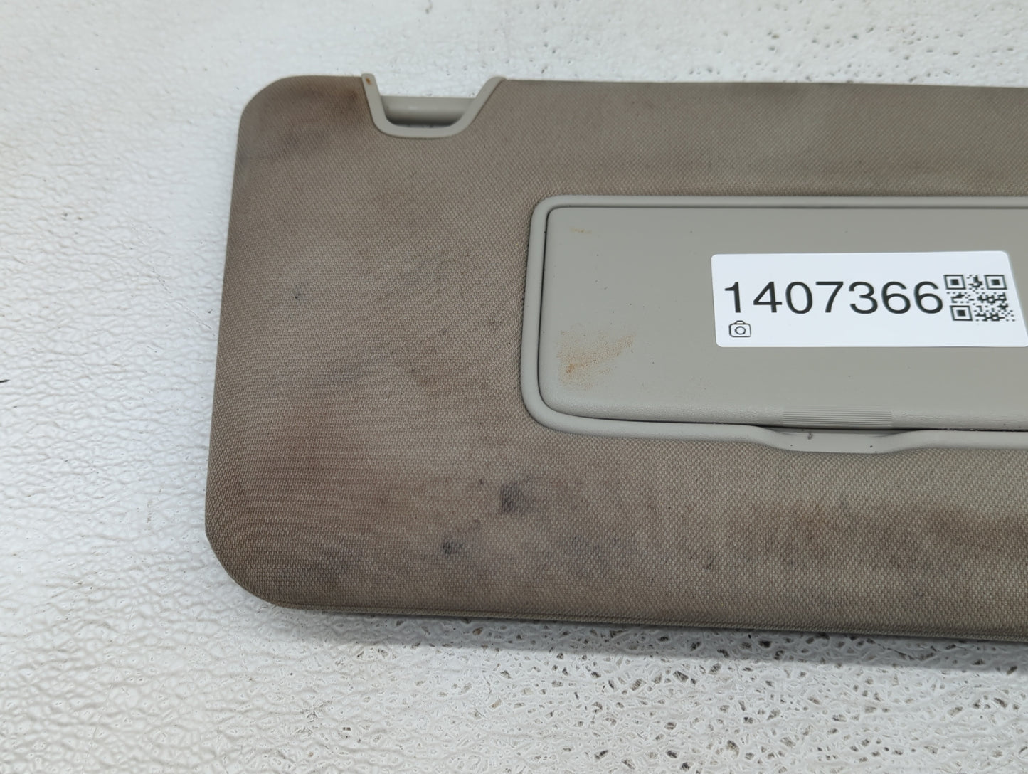 2014-2017 Nissan Rogue Sun Visor Shade Replacement Passenger Right Mirror Fits Fits 2014 2015 2016 2017 OEM Used Auto Parts 