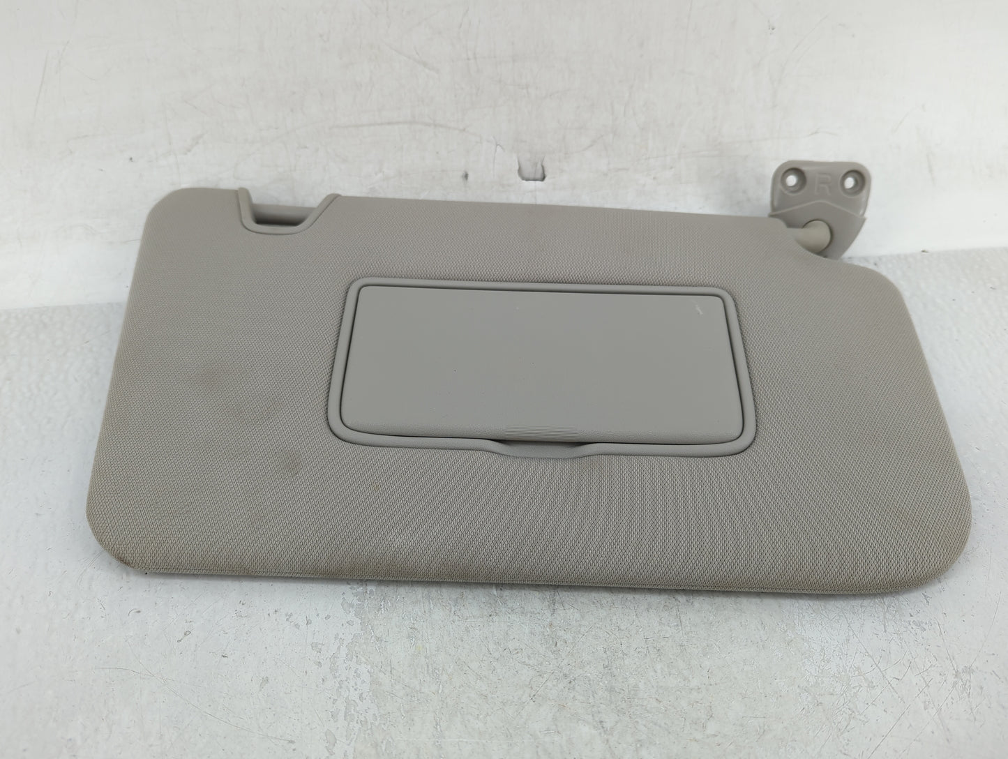 2014-2017 Nissan Rogue Sun Visor Shade Replacement Passenger Right Mirror Fits Fits 2014 2015 2016 2017 OEM Used Auto Parts 