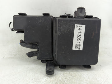 2017-2019 Nissan Rogue Fusebox Fuse Box Panel Relay Module P/N:284B7 5NA0B Fits Fits 2017 2018 2019 OEM Used Auto Parts - Oe