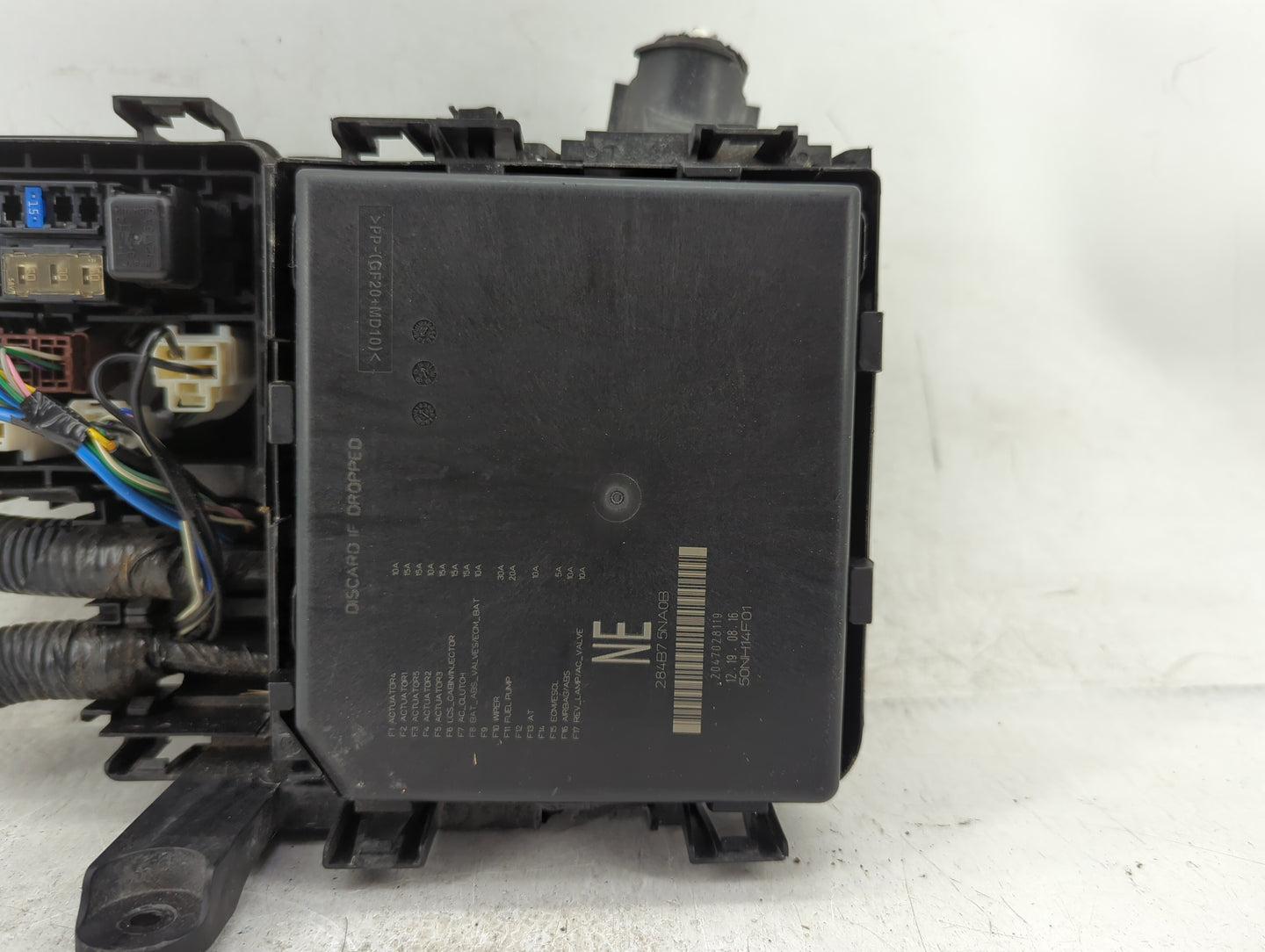2017-2019 Nissan Rogue Fusebox Fuse Box Panel Relay Module P/N:284B7 5NA0B Fits Fits 2017 2018 2019 OEM Used Auto Parts - Oe