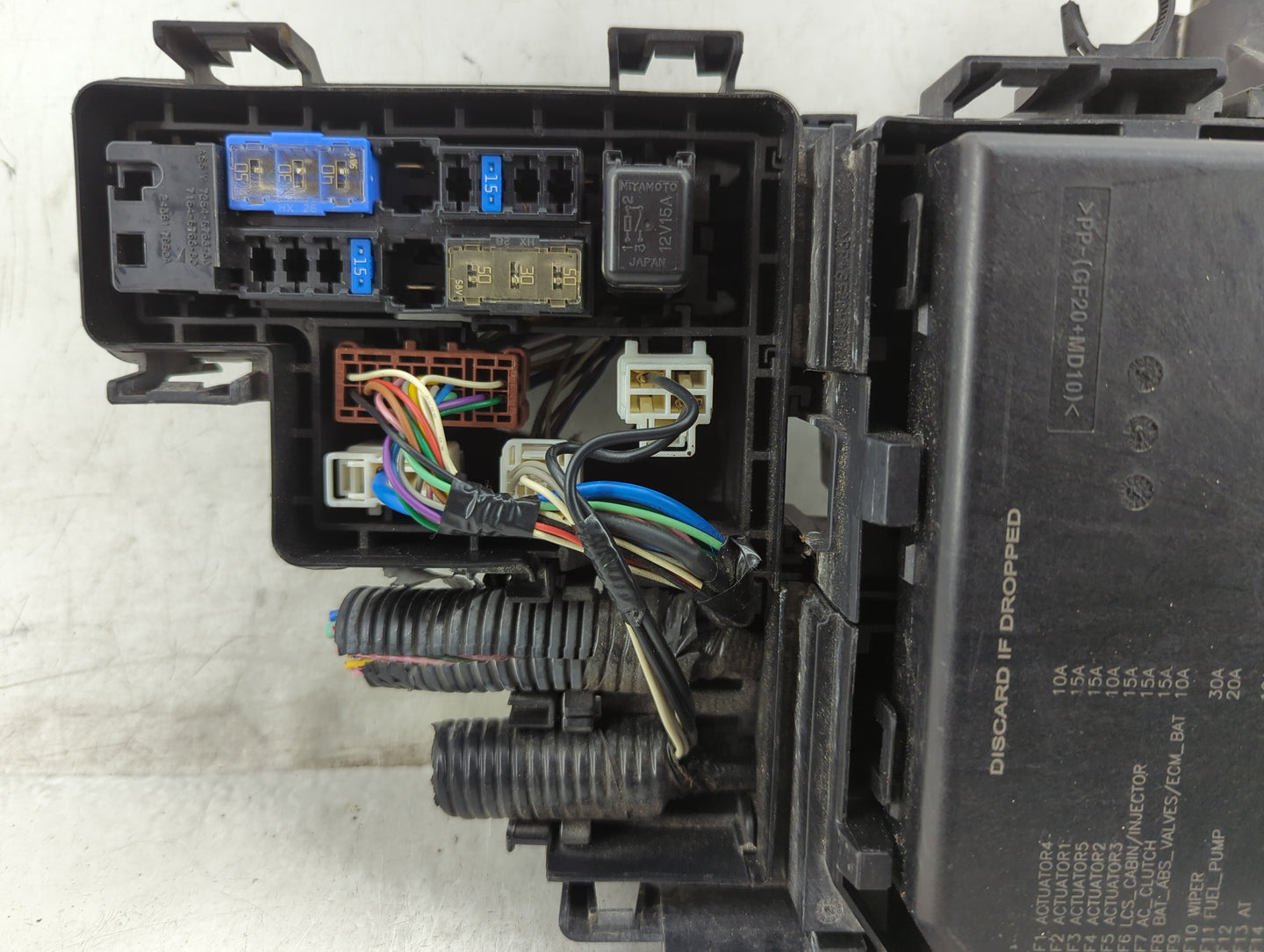 2017-2020 Nissan Rogue Fusebox Fuse Box Panel Relay Module P/N:284B7 5NA0B Fits Fits 2017 2018 2019 2020 OEM Used Auto Parts