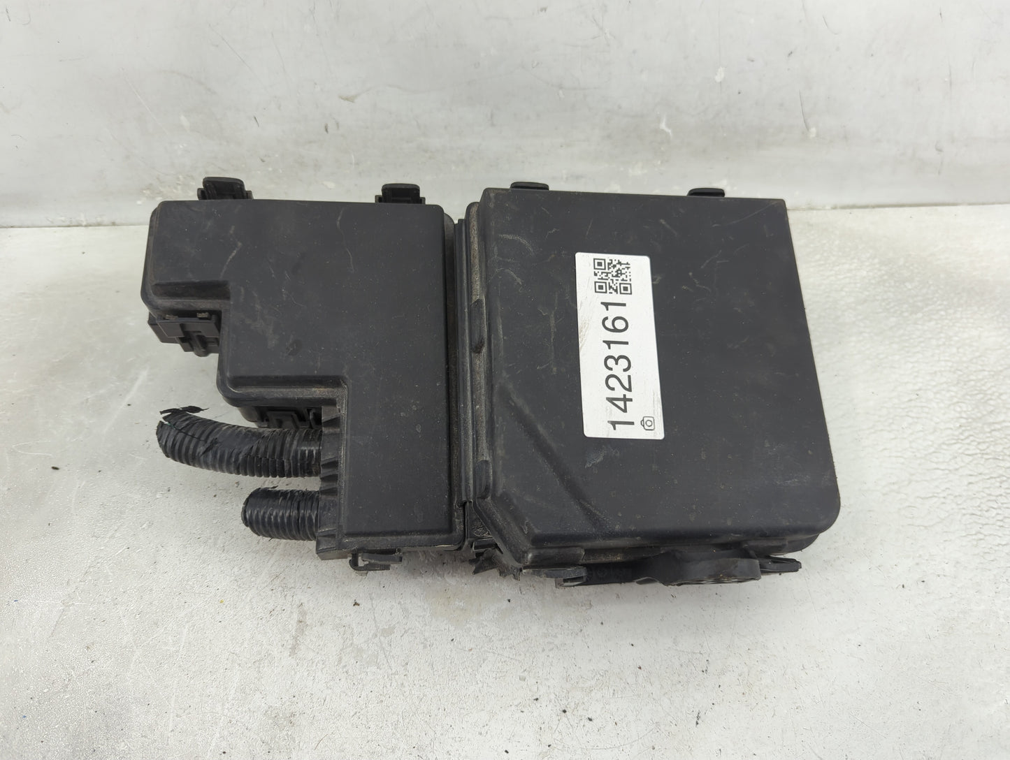 2017-2020 Nissan Rogue Fusebox Fuse Box Panel Relay Module Fits Fits 2017 2018 2019 2020 OEM Used Auto Parts - Oemusedautopa