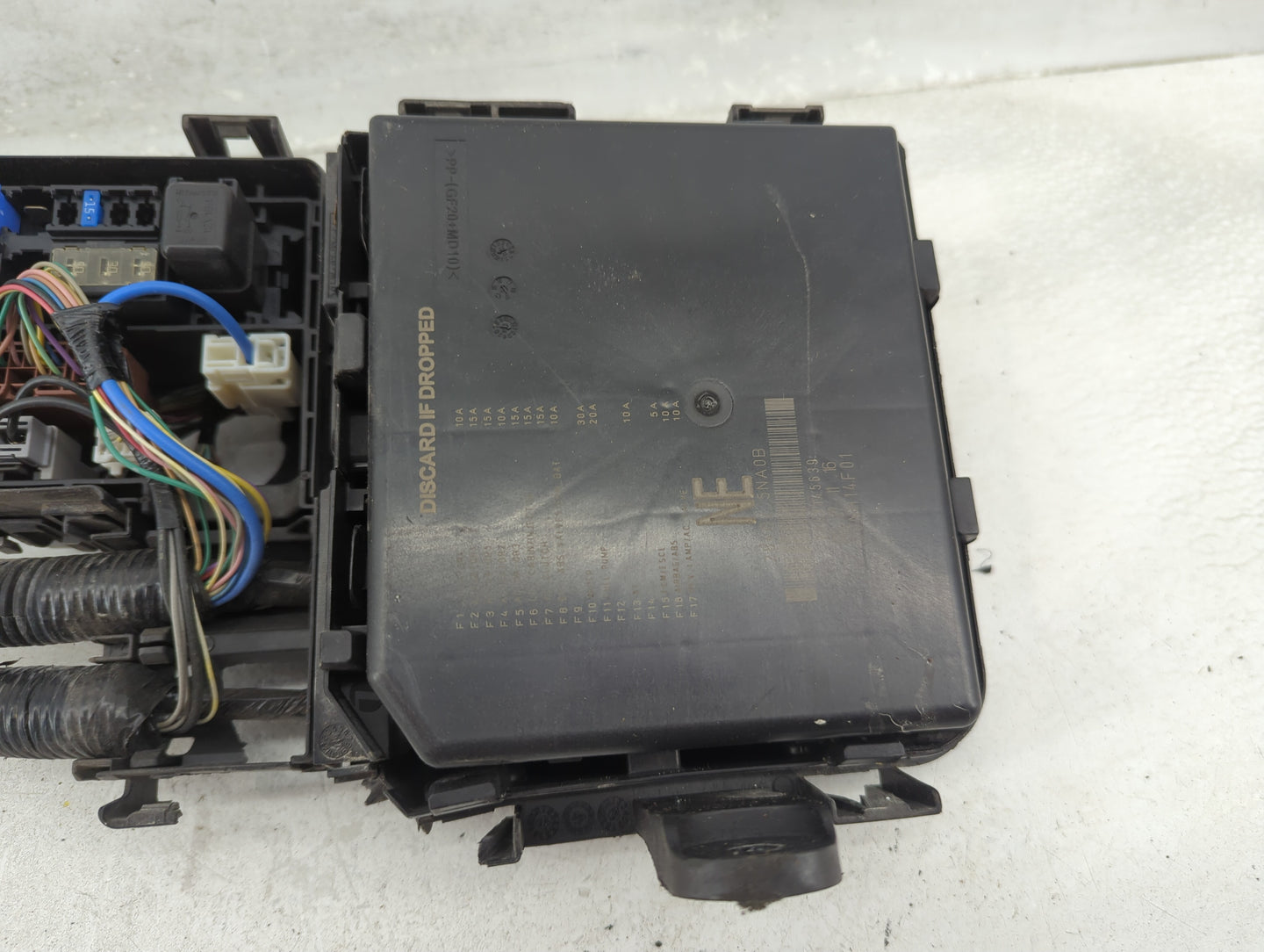 2017-2020 Nissan Rogue Fusebox Fuse Box Panel Relay Module Fits Fits 2017 2018 2019 2020 OEM Used Auto Parts - Oemusedautopa