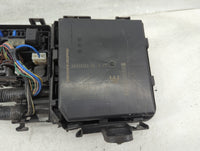 2017-2020 Nissan Rogue Fusebox Fuse Box Panel Relay Module Fits Fits 2017 2018 2019 2020 OEM Used Auto Parts - Oemusedautopa