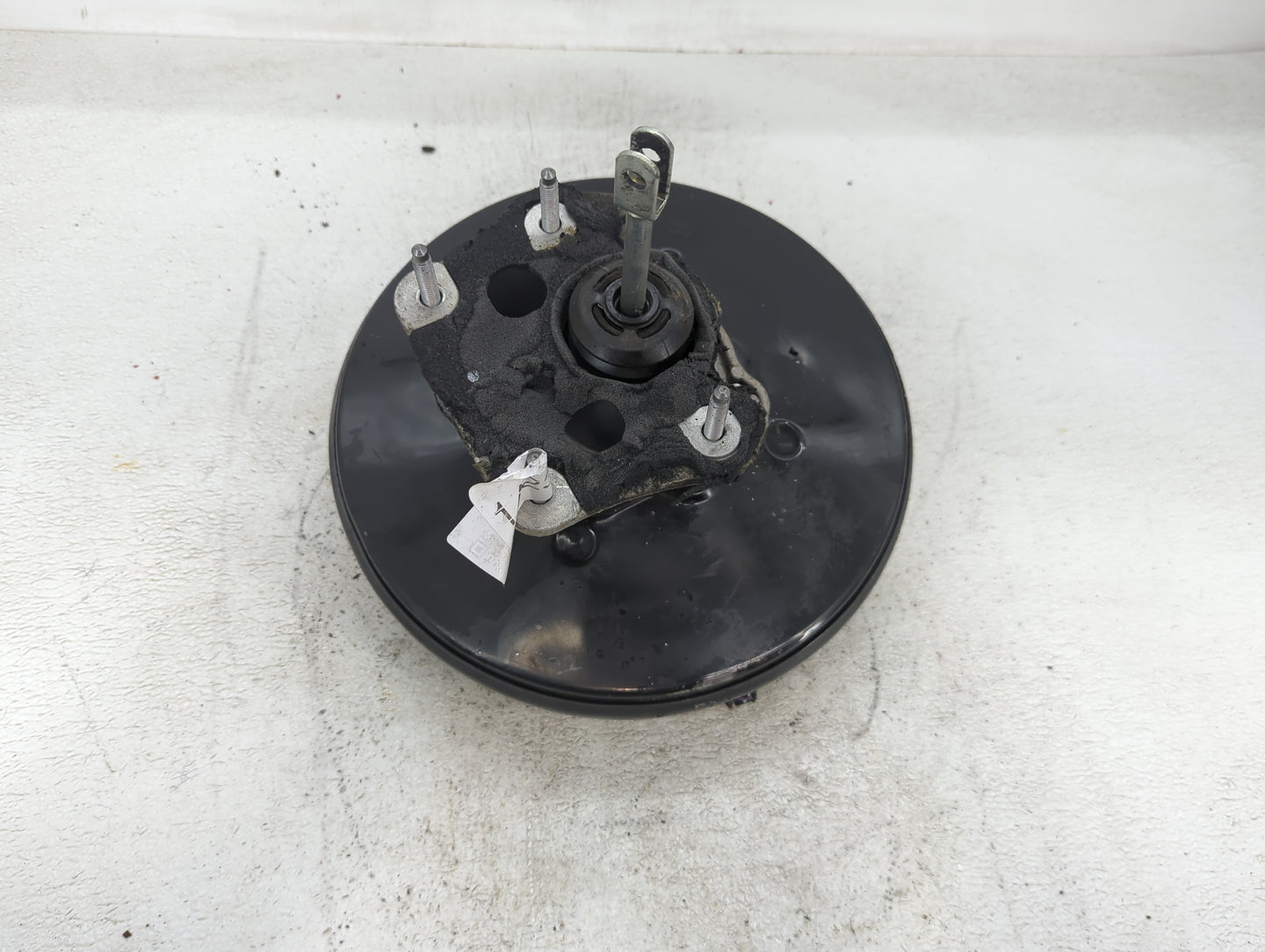 2015-2020 Nissan Rogue Power Brake Booster Oem - Oemusedautoparts1.com